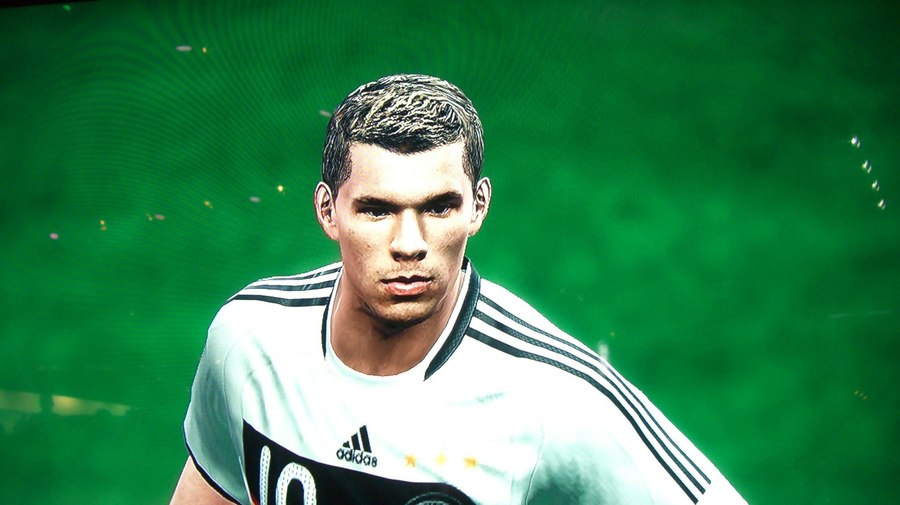  PES 2010:   