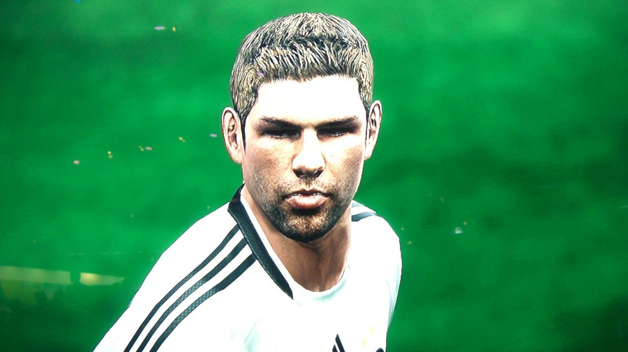  PES 2010:   