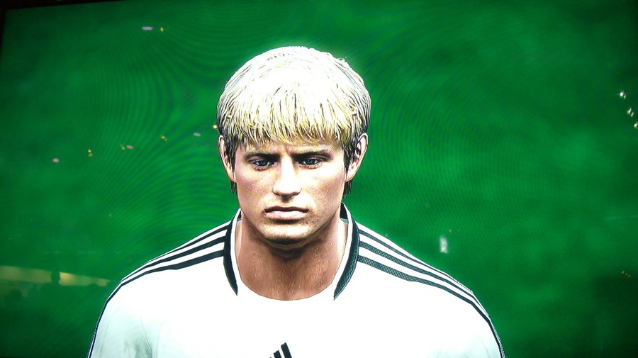  PES 2010:   